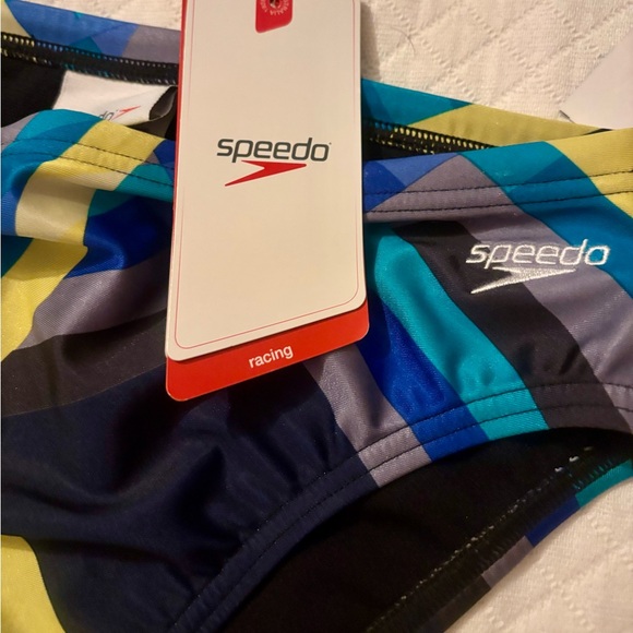 Speedo Men's Geometric Blue and Yellow Swim TRUNKS ONLY - Picture 12 of 16
